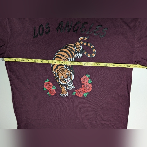 Cold Crush Small Womens T-shirt Burgundy with Black Lace Edges 'Los Angeles' - Picture 7 of 9